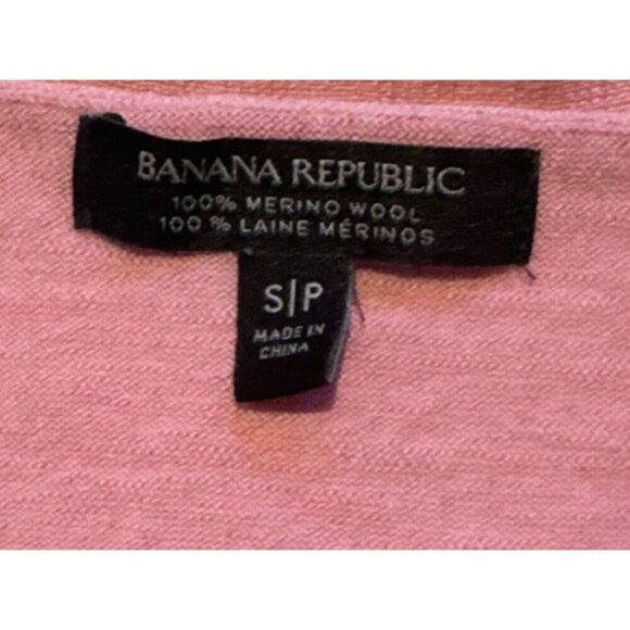Banana Republic Women’s, 100 % Merino Wool, V neck Sweater, small, pink - Picture 7 of 7
